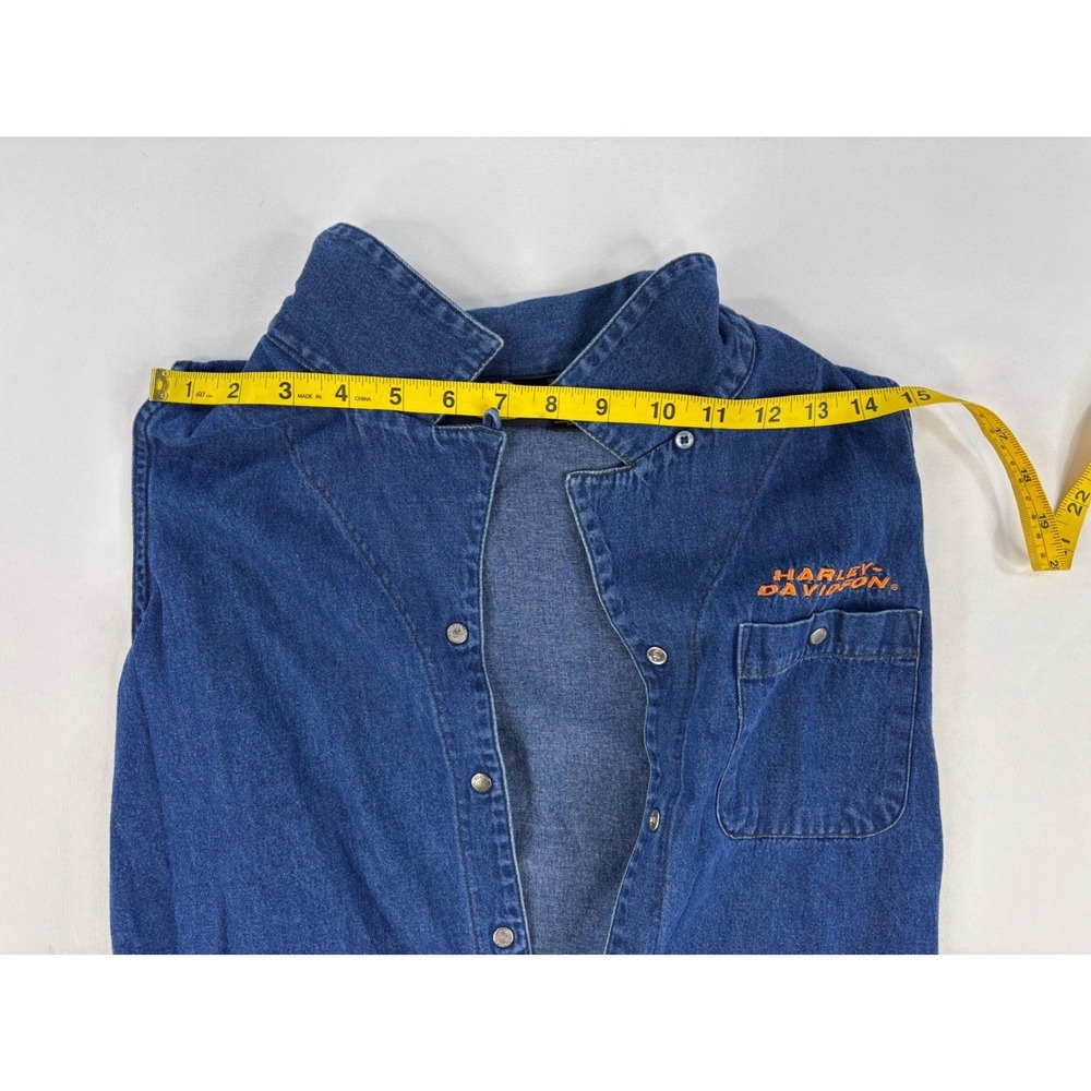 Harley Davidson Women's Denim Crop Top Tie Waist Snap Front Top Size Medium - Picture 4 of 4